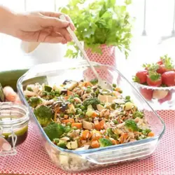 Sailéad ríse fiáin le glasraí "thermomix"