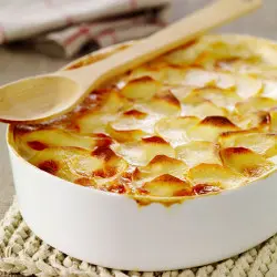 Stéig le gratin de sceallóga prátaí