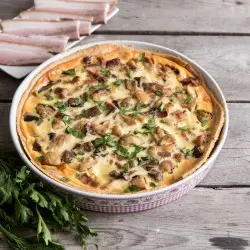 Quiche beacáin lárnach