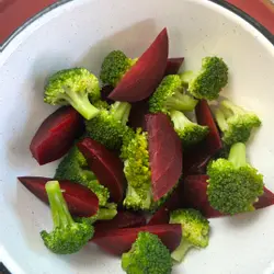 Brocailí le beets