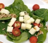 ሰላጣ, ቼሪ እና quesillo ቲማቲም